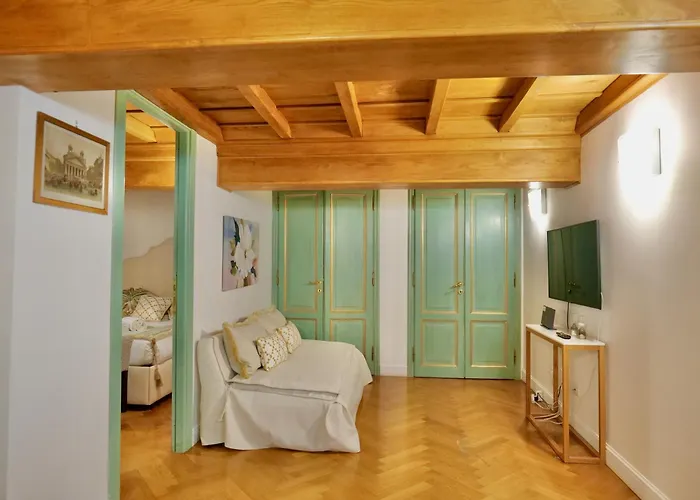 Maddalena 6 - Pantheon Appartement *